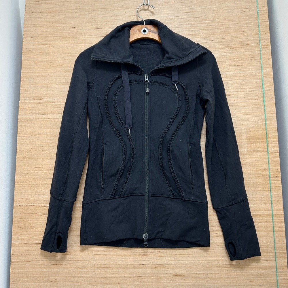 Lululemon Stride Jacket Black Ruffle Trim Hooded Full Zip Thumbholes Size 2